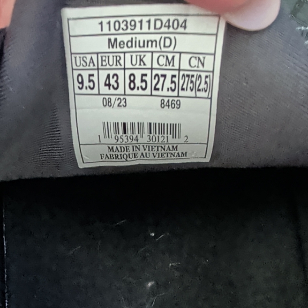 Brooks Men's Athletic Shoes in Gray and Yellow - Picture 4 of 5